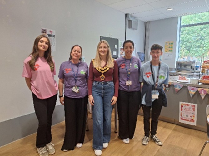 Daventry Mayor and students fundraising for the Lewis Foundation
